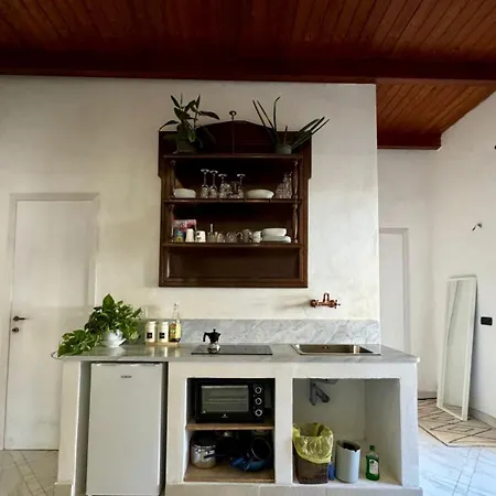 Gasthuis Matrimoniale Con Terrazzo Napels