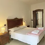 Matrimoniale Con Terrazzo 4*